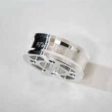 Load image into Gallery viewer, Juliet's Link