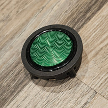 Load image into Gallery viewer, 海の波 Momo Coin Insert
